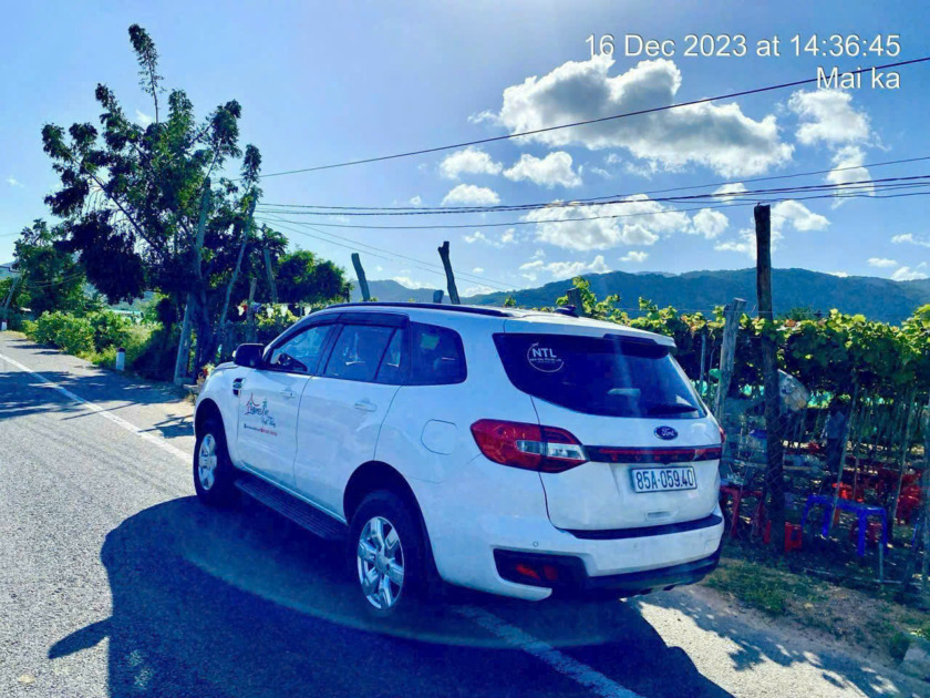 xe du lịch đi vườn nho Thái An