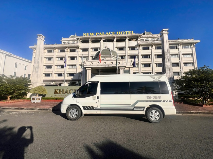Xe du lịch Vĩnh Hy Nha Trang