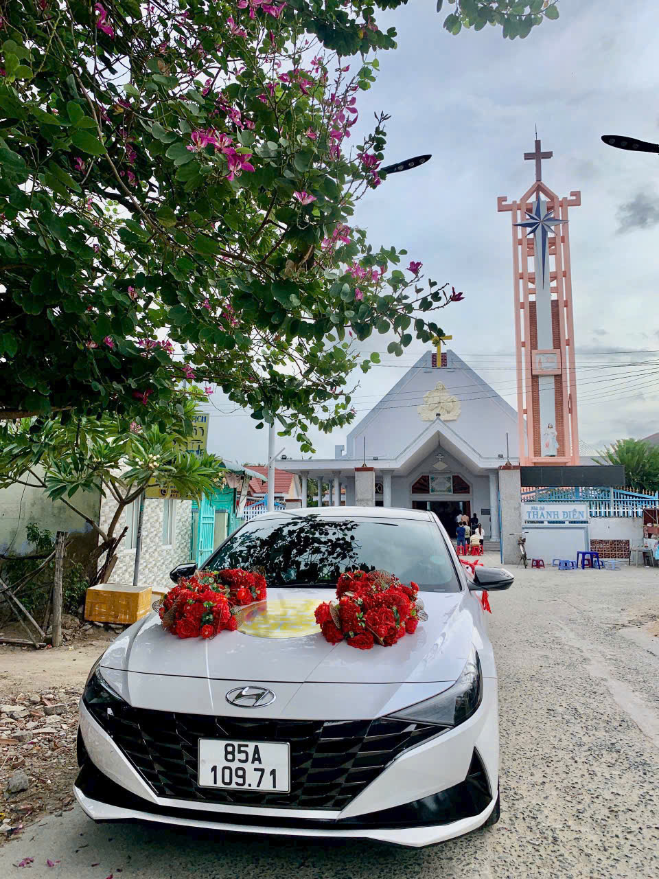 thuê xe cưới phan rang