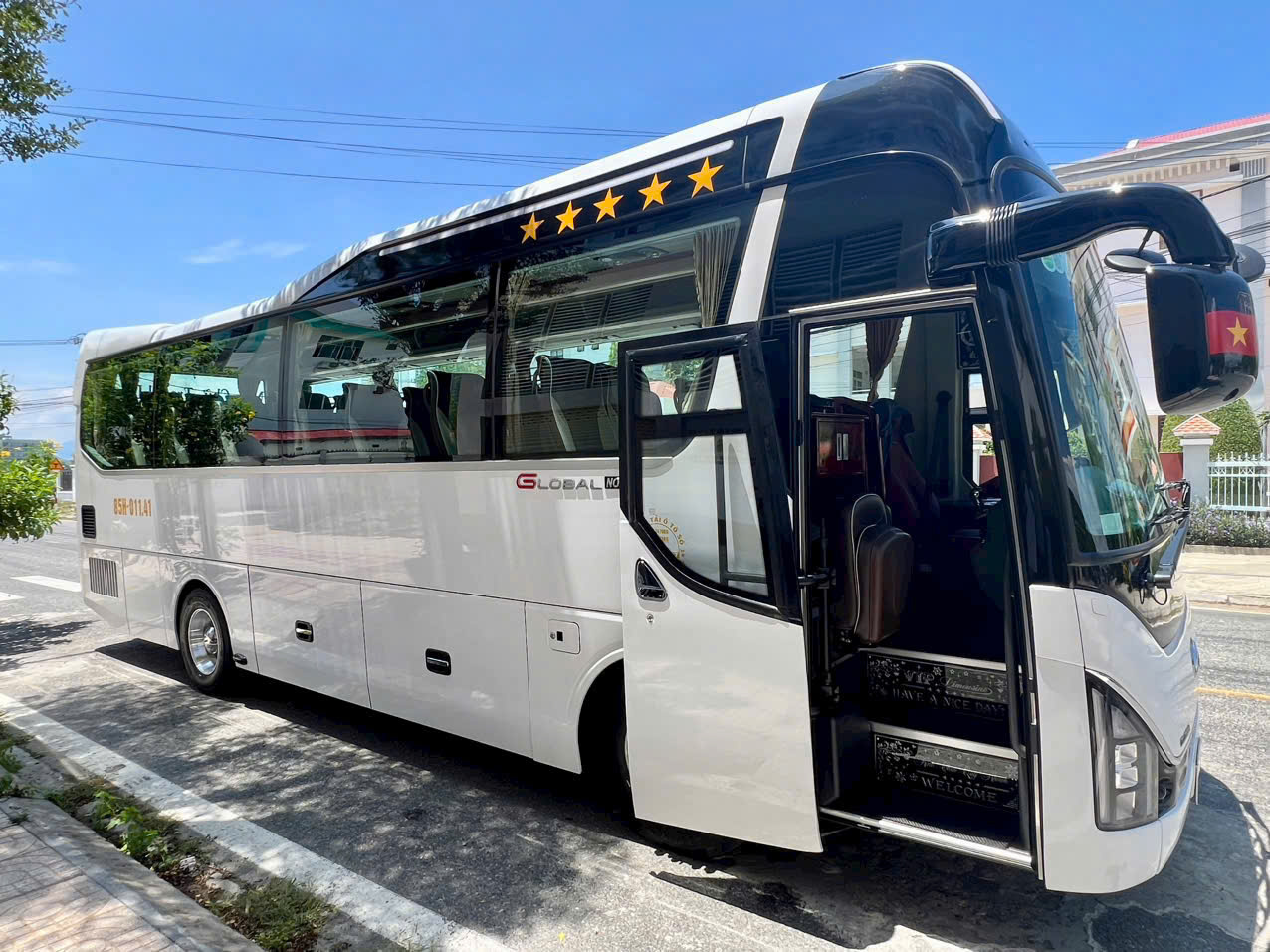 thuê xe Ninh Thuận đi liên tỉnh 