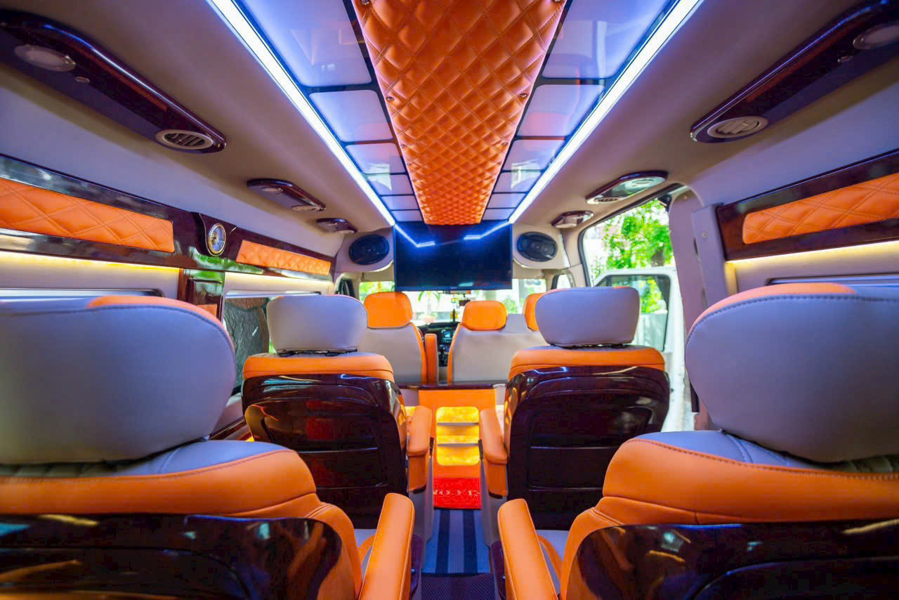 xe đón dâu limousine Phan Rang