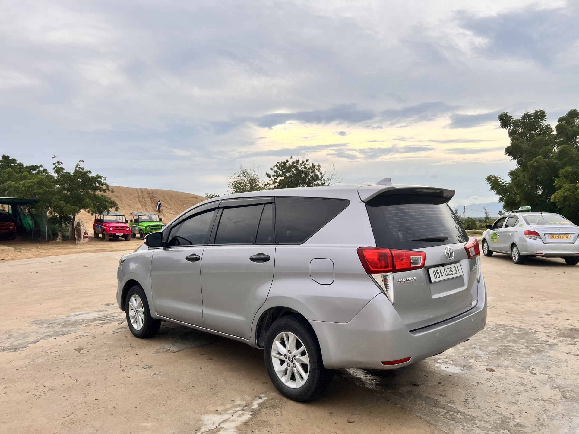 Thuê xe đi Đồi Cát Nam Cương thuê xe du lịch Đồi Cát Nam Cương
