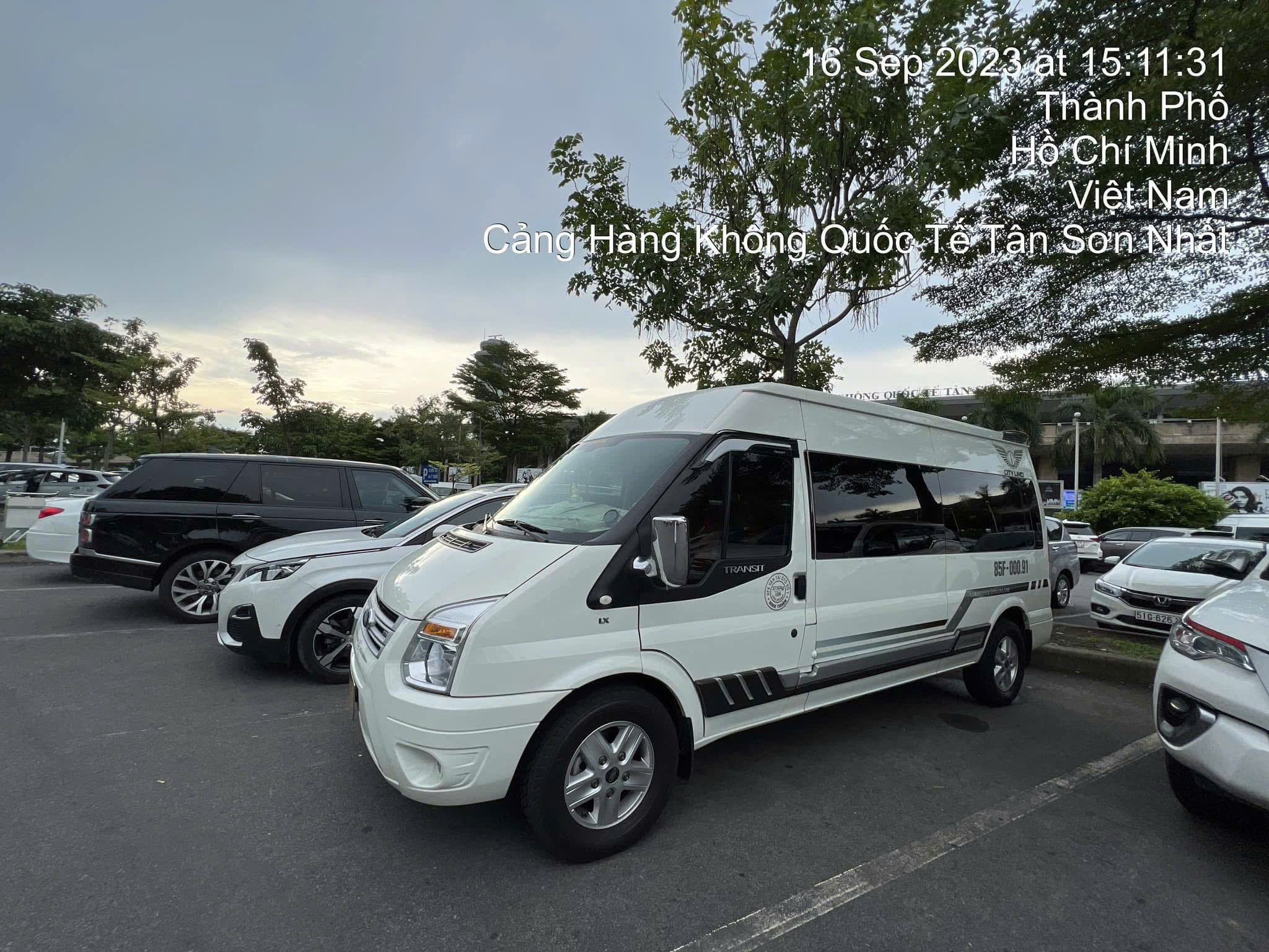 Thuê xe Phan Rang đi sân bay Tân Sơn Nhất Thuê xe đi sân bay Tân Sơn Nhất