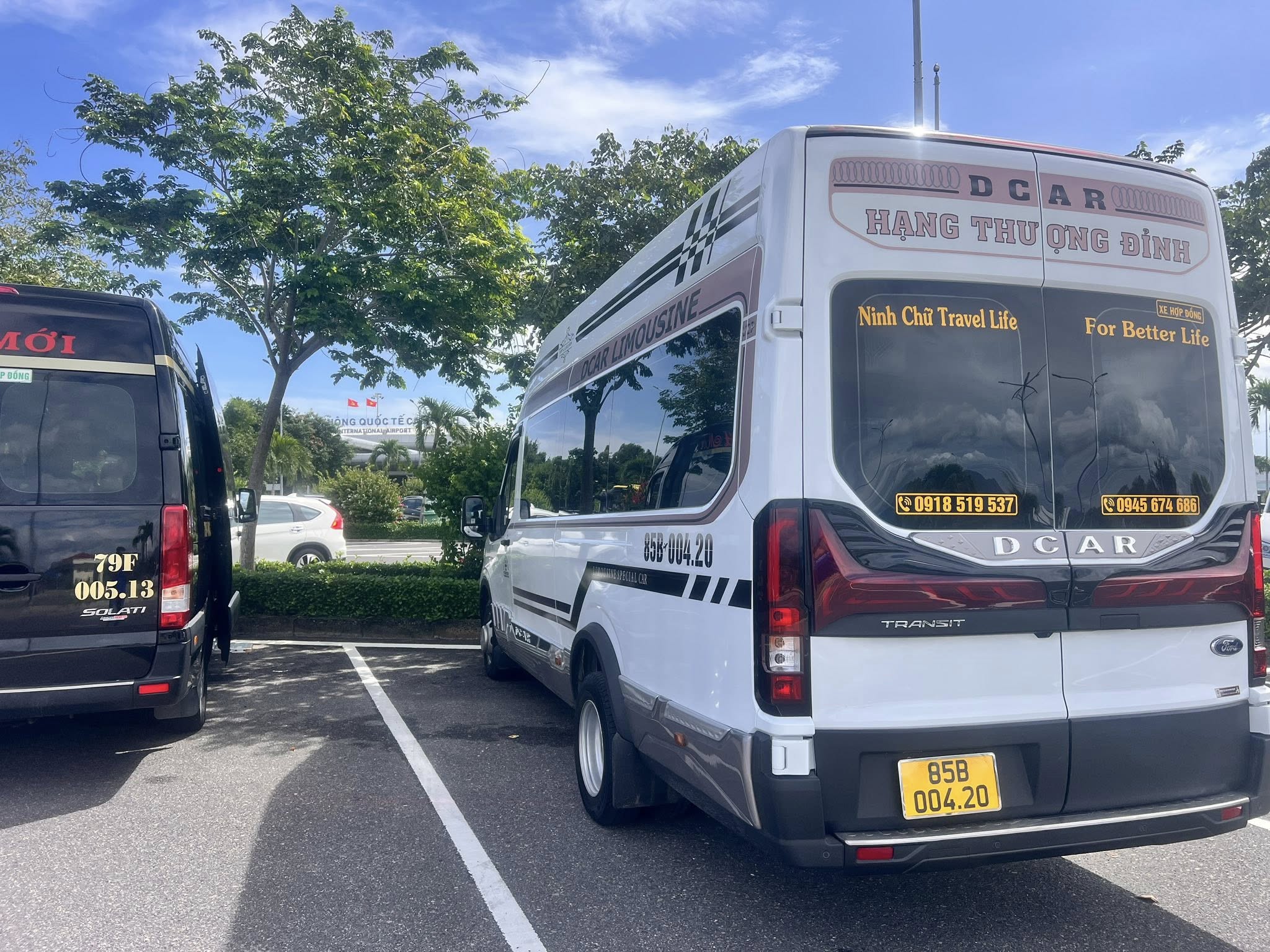 Thuê Xe Limousine Phan Rang đi sân bay Cam Ranh